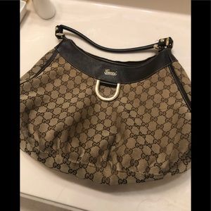 Gucci bag with matching wallet